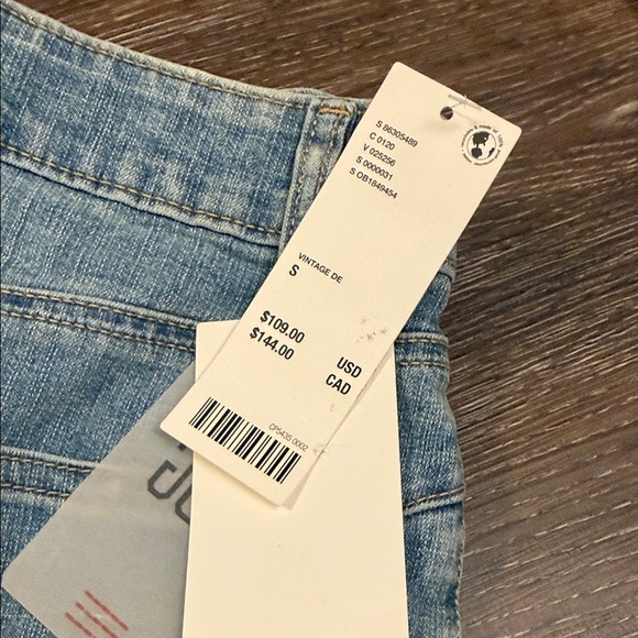 NWT BDG Light Blue Denim Skirt with Plaid Lining - Picture 4 of 6